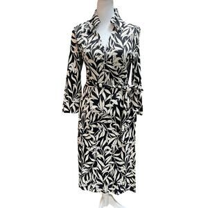DVF Laurel Leaf Classic Wrap Dress 10
